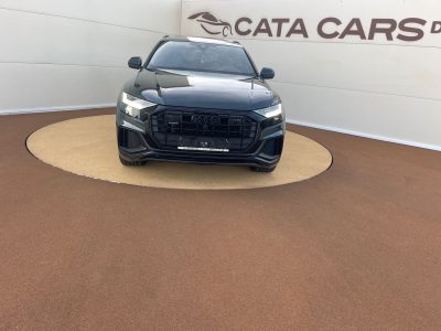 Audi Q8 50TDI, Matrix, Panoramic, Ventilație, B&O, Head UP, Pneumatica