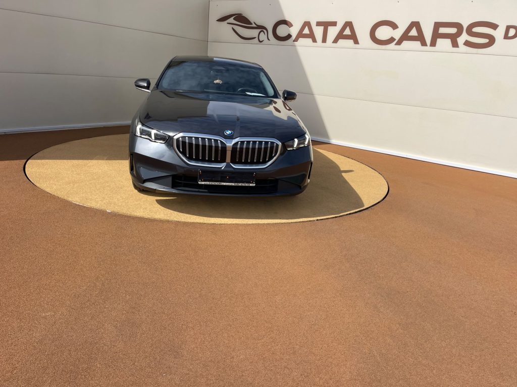 Bmw 530e, 299CP, LED, Piele, Distronic, Camera, Keyless, Ambientale
