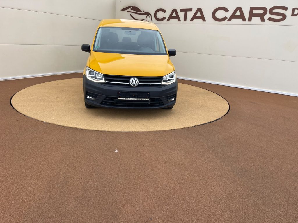 Vw Caddy 2.0TDI, 102CP, BI-Xenon, Navi, Computer, Pilot