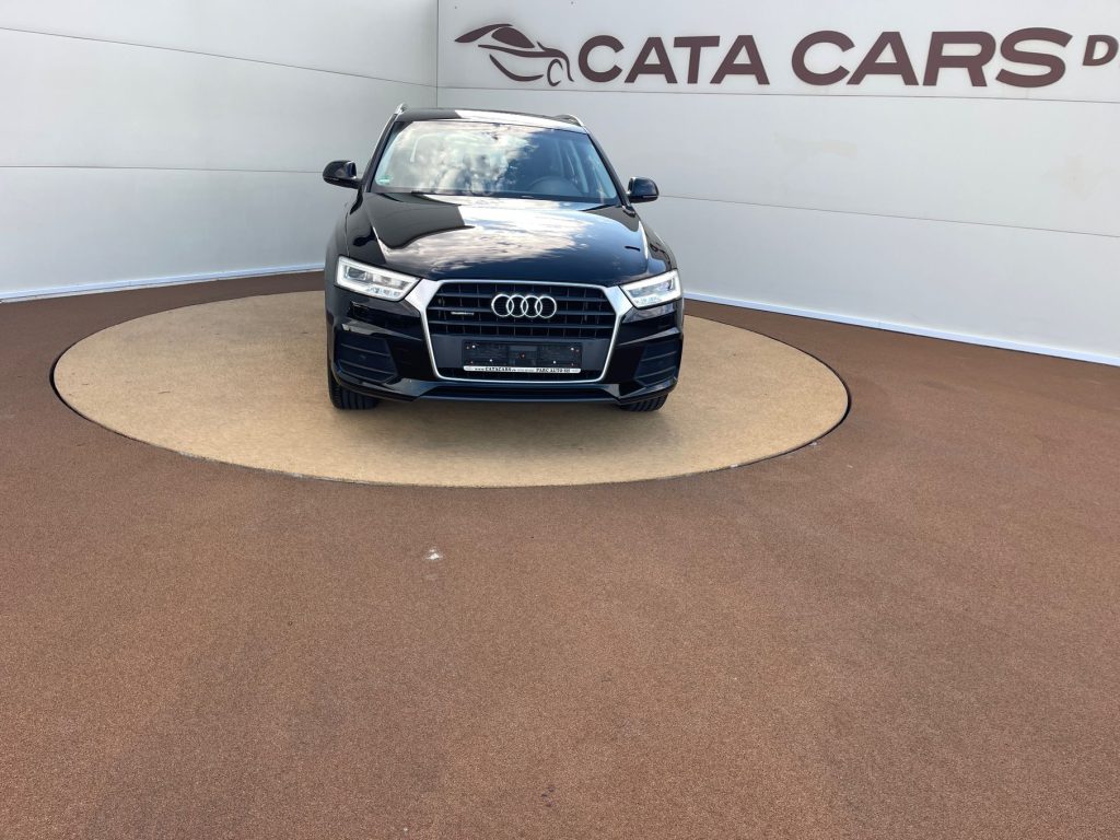 Audi Q3 2.0TDI, 150CP, Quattro, LED, Navi, Comenzi volan, PDC