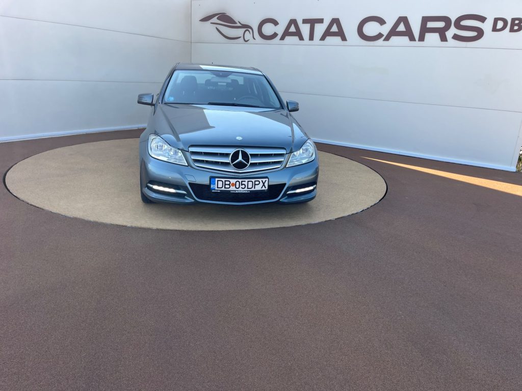 Mercedes C250, 204CP, 4X4, Navi, Comenzi volan, Pilot, PDC