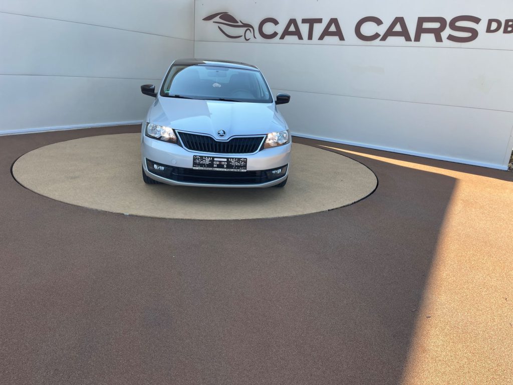 Skoda Rapid 1.2TSI, 86CP, Climatronic, Comenzi volan, Panoramic, Pilot
