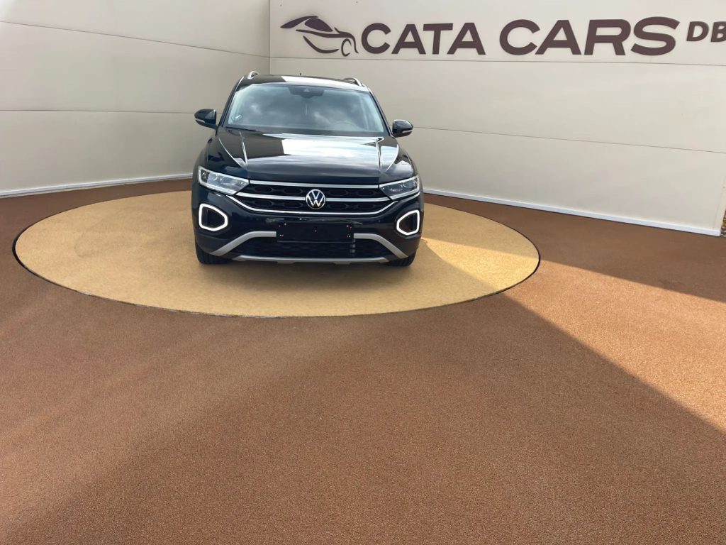 Vw T-ROC 2.0TDI, 150CP, LED, Camera, Distronic, Cockpit, Keyless