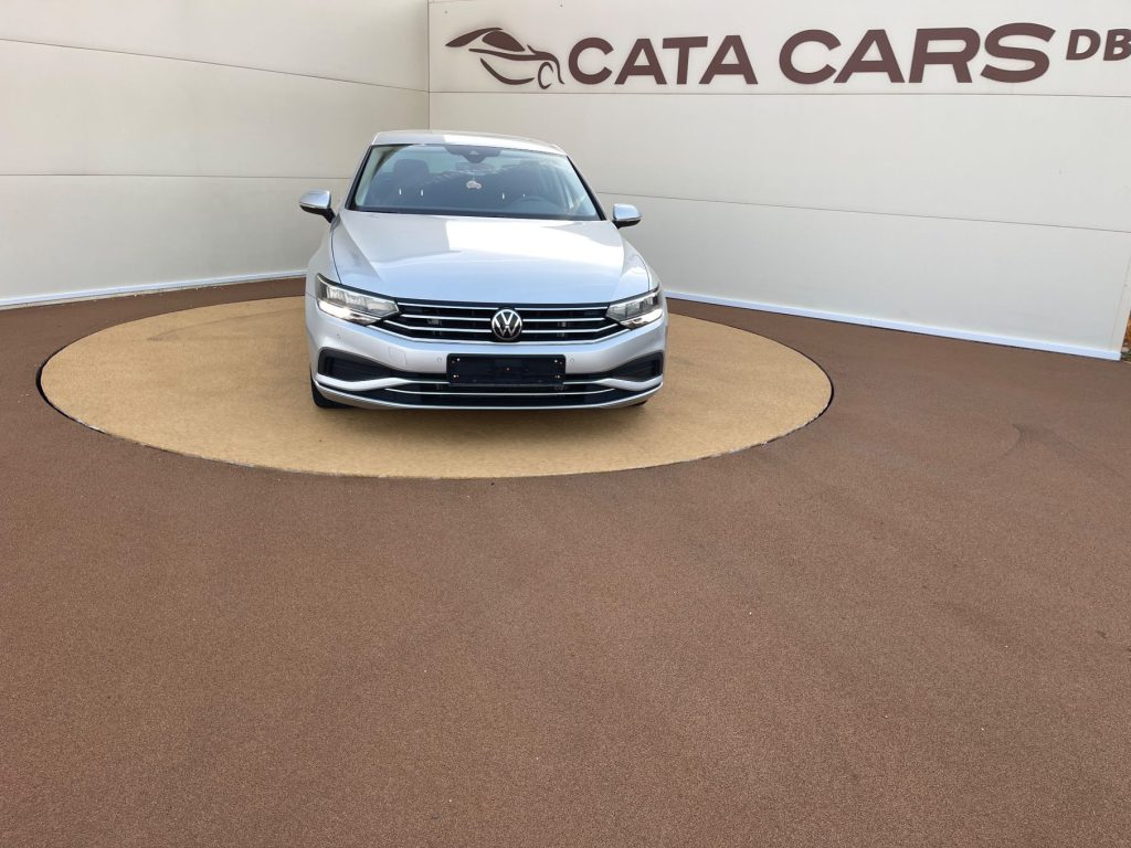 Vw Passat 1.5TSI, 150CP, DSG, LED, Distronic, Comenzi volan, CarPlay