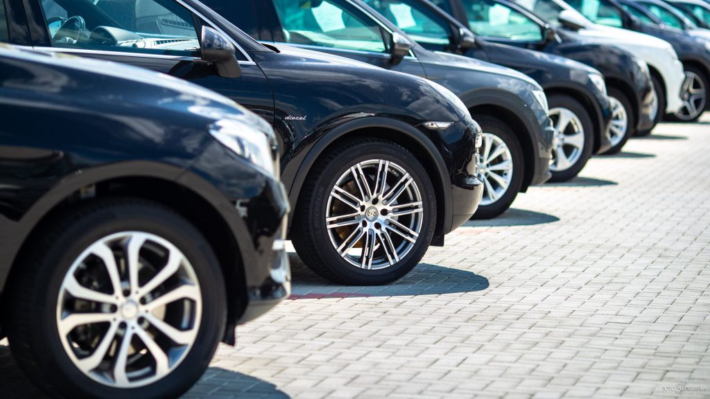 Parcul auto CataCars din Aninoasa, lângă Târgoviște – exterior 11