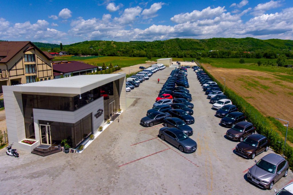 Parcul auto CataCars din Aninoasa, lângă Târgoviște – exterior 16
